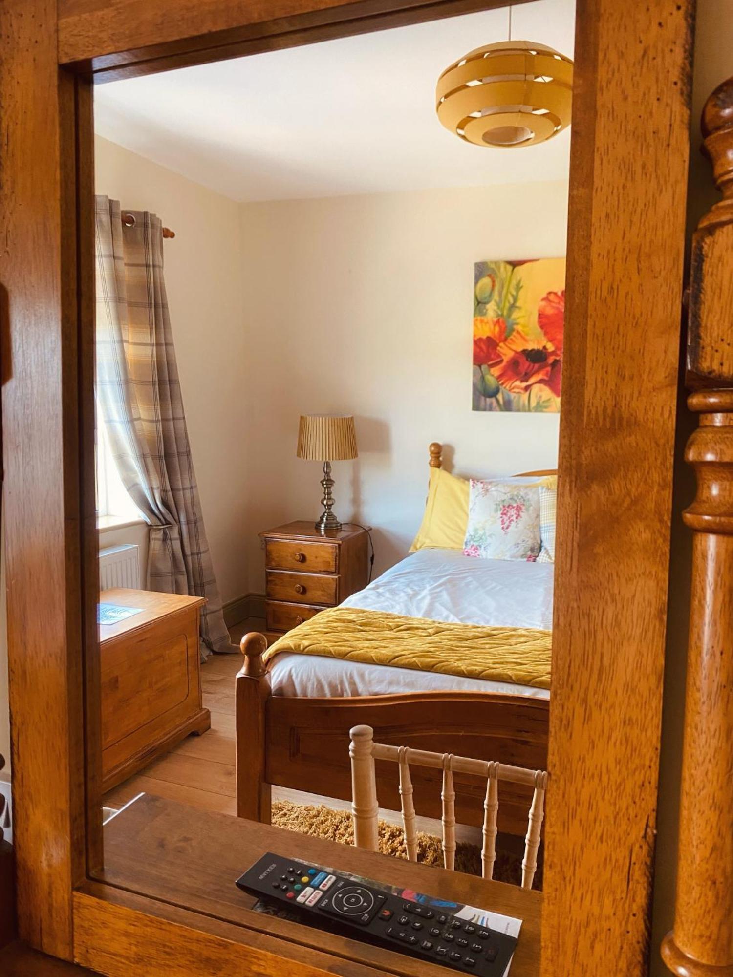 Dulrush Lodge Guest House, Restaurant And Self-Catering Белийк Екстериор снимка
