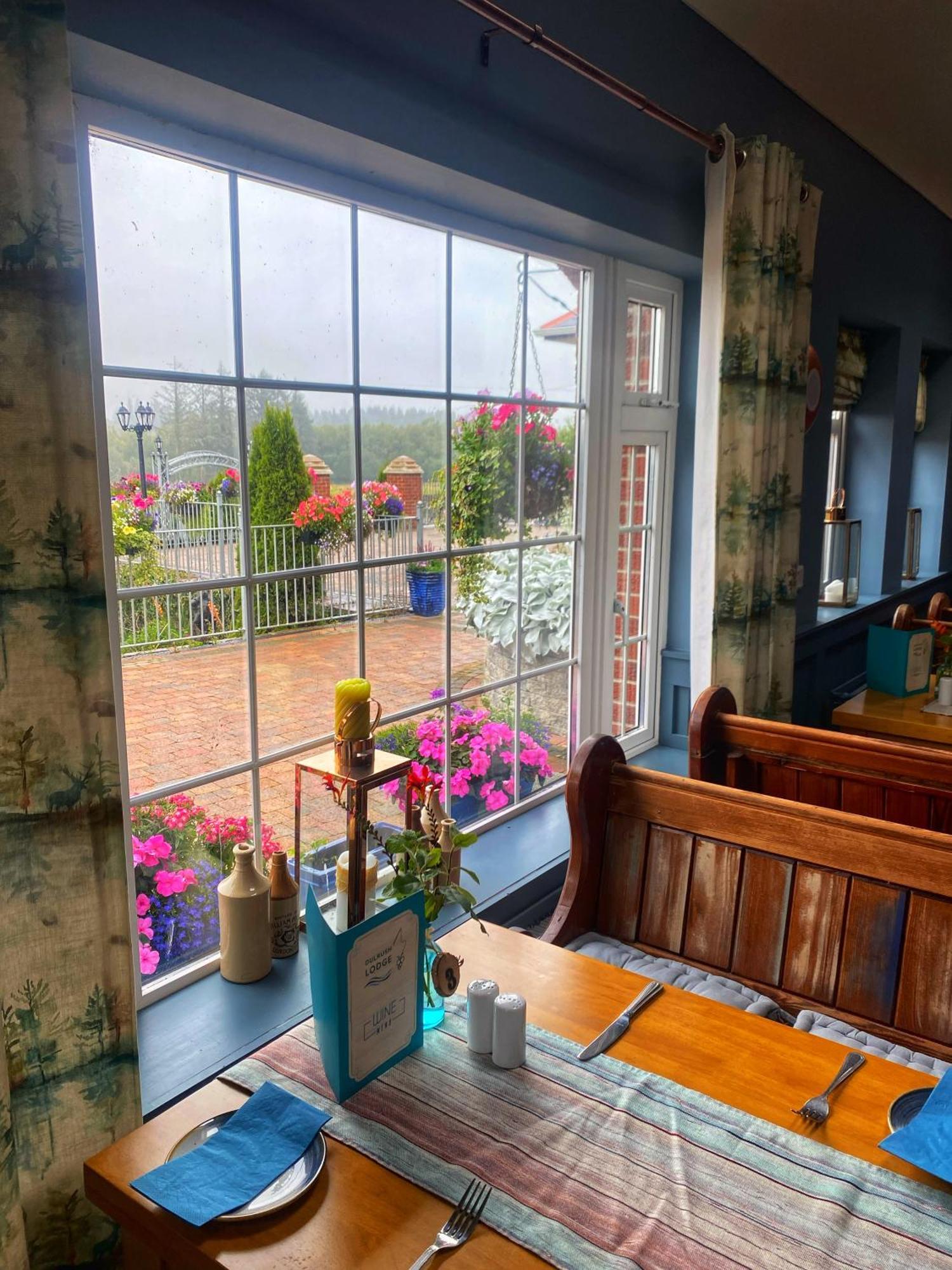 Dulrush Lodge Guest House, Restaurant And Self-Catering Белийк Екстериор снимка